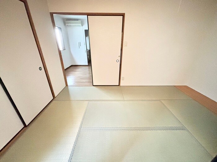 レインフォレストの物件内観写真