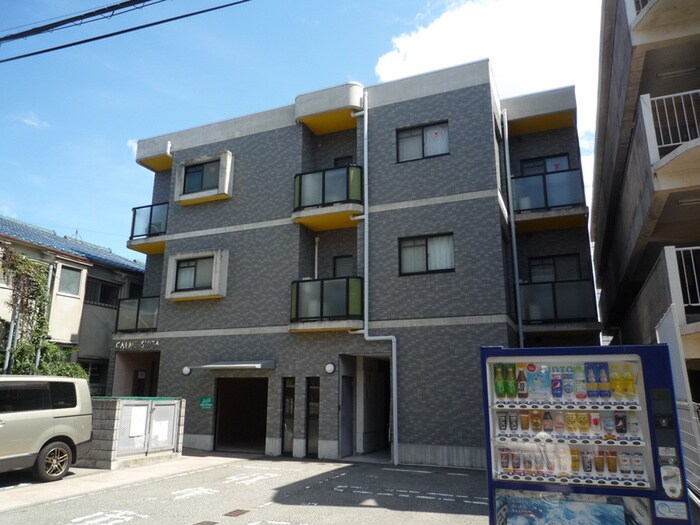 カルム吹田の物件外観写真