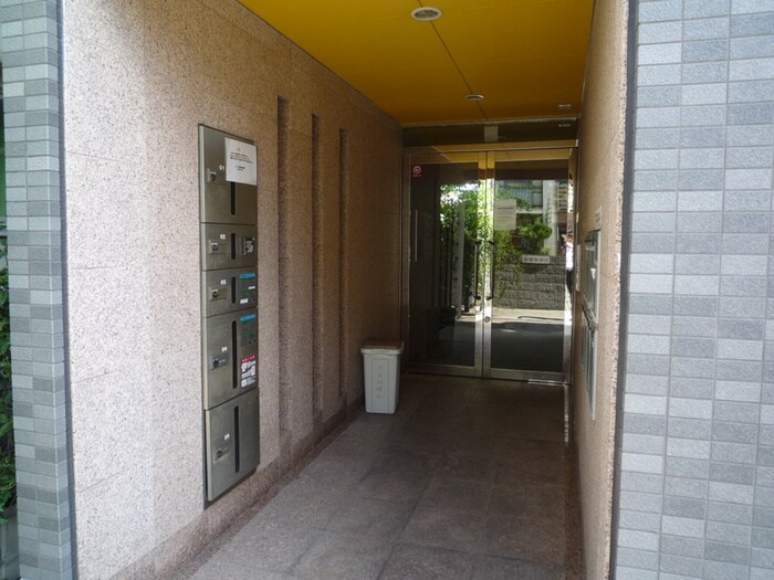 カルム吹田の物件外観写真