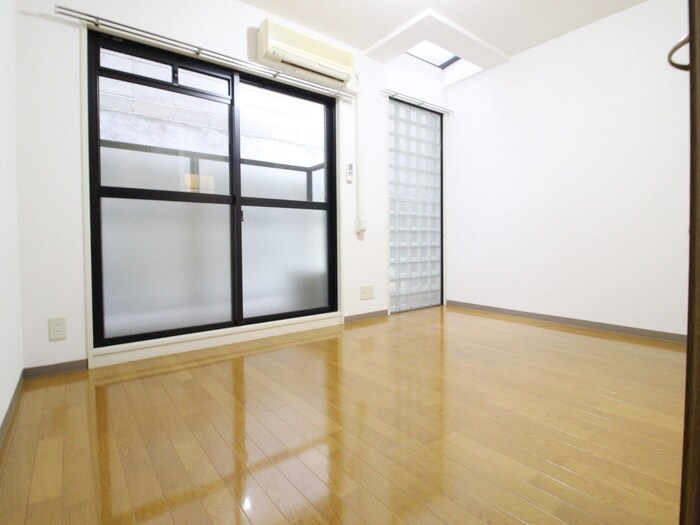 カルム吹田の物件内観写真