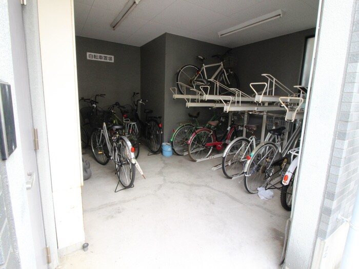 カルム吹田の物件外観写真