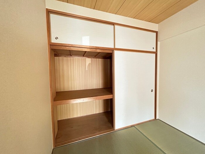 パレス中もずの物件内観写真