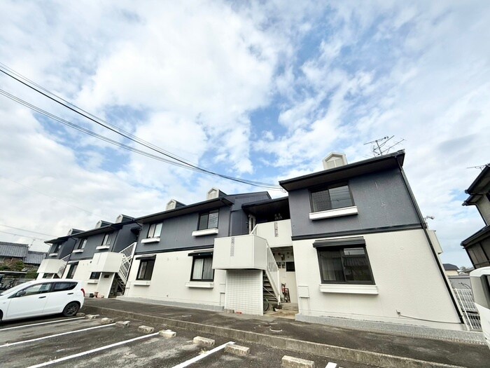 セジュ－ル・マルコの物件外観写真