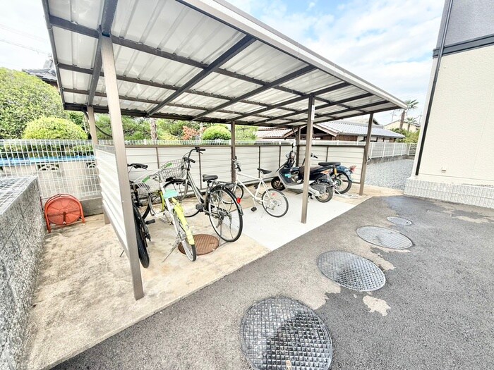 セジュ－ル・マルコの物件外観写真