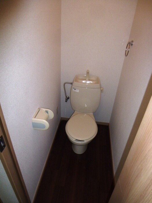 ルナ・ピエ－ナⅢの物件内観写真