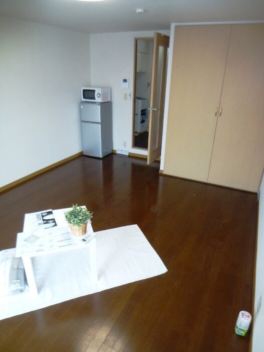 ルナ・ピエ－ナⅢの物件内観写真