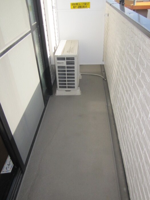 ルナ・ピエ－ナⅢの物件内観写真