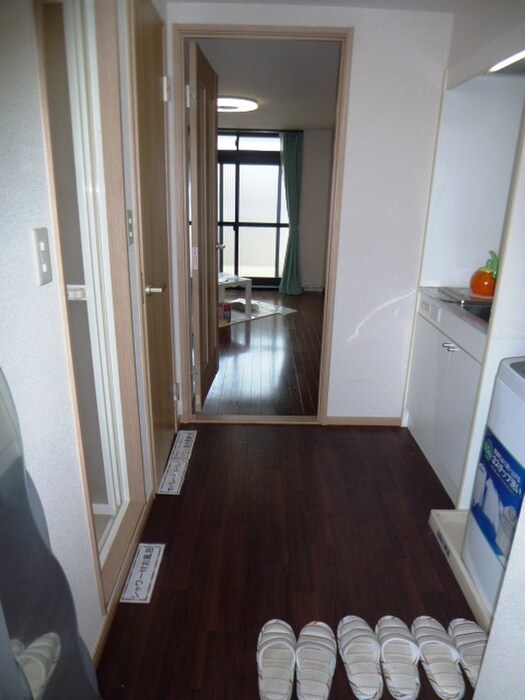 ルナ・ピエ－ナⅢの物件内観写真