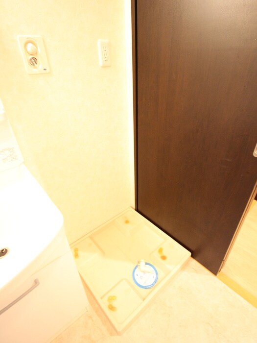 カ－サヴィヴァ－チェの物件内観写真