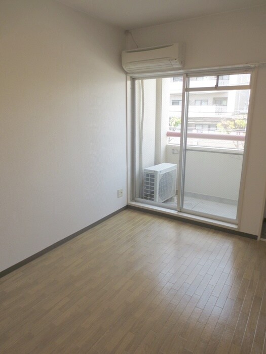 エスティ－ム１８の物件内観写真