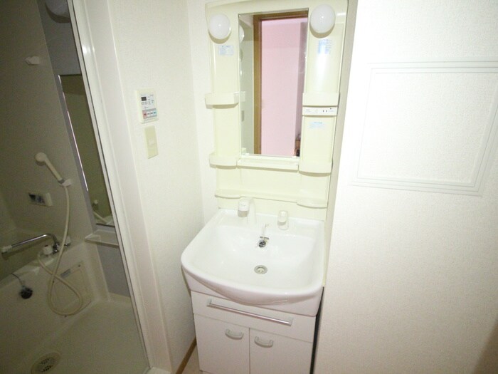 アルヴェア－レの物件内観写真