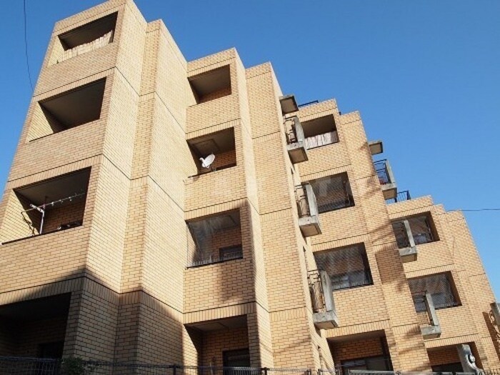 コニファーヒルズの物件外観写真