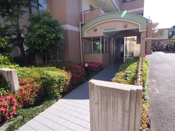 ﾗｼｭﾚ･ｳｴｽﾄ六甲の物件外観写真