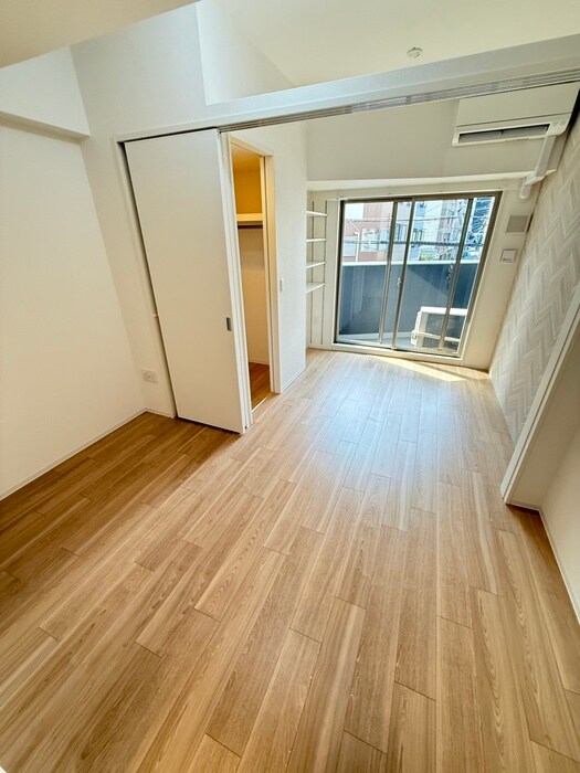 セレニテ難波ミラク参番館の物件内観写真