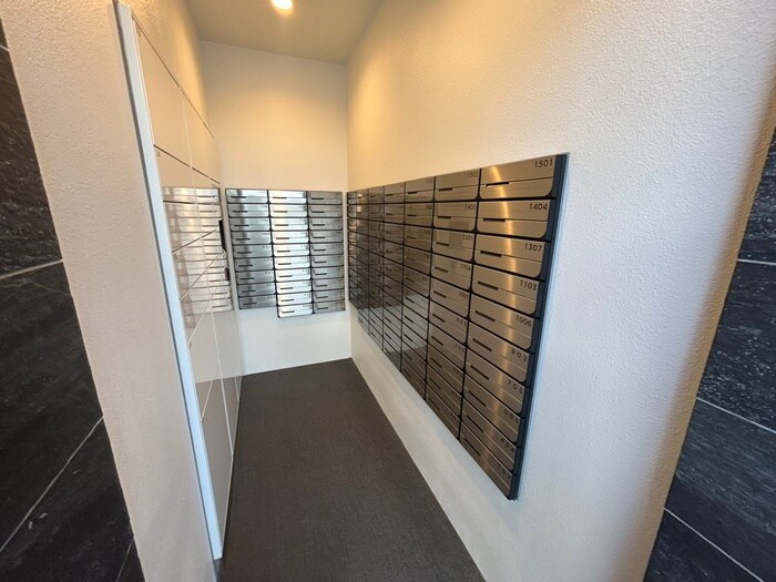 エステムコート大阪プリュームの物件外観写真