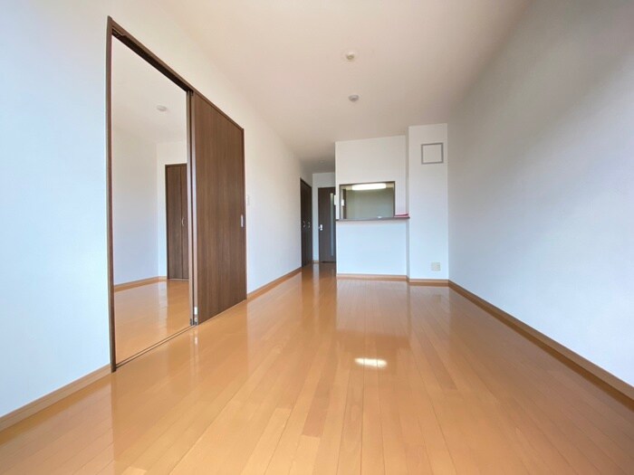 アンプルールフェール西大路の物件内観写真