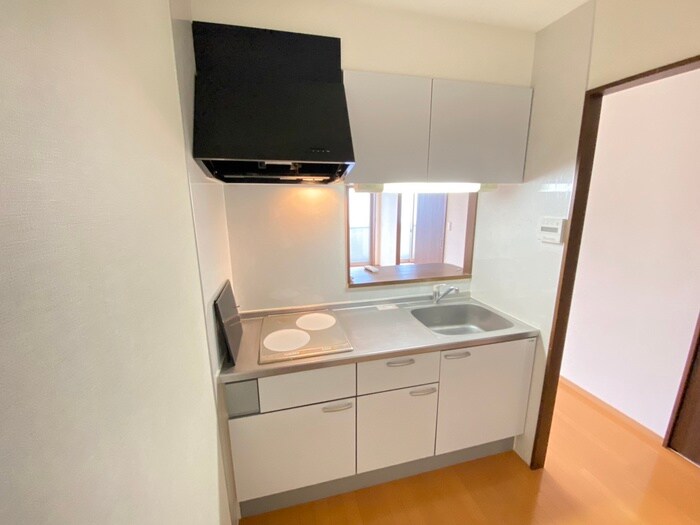 アンプルールフェール西大路の物件内観写真