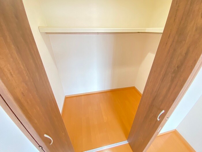 アンプルールフェール西大路の物件内観写真