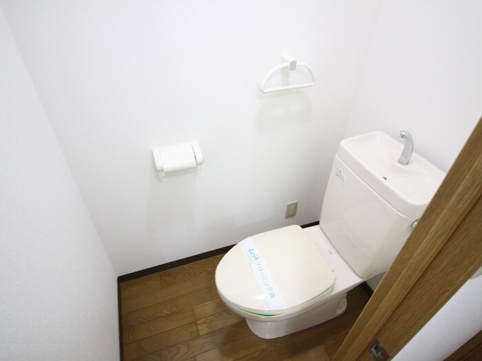 サンラトール甲陽園の物件内観写真