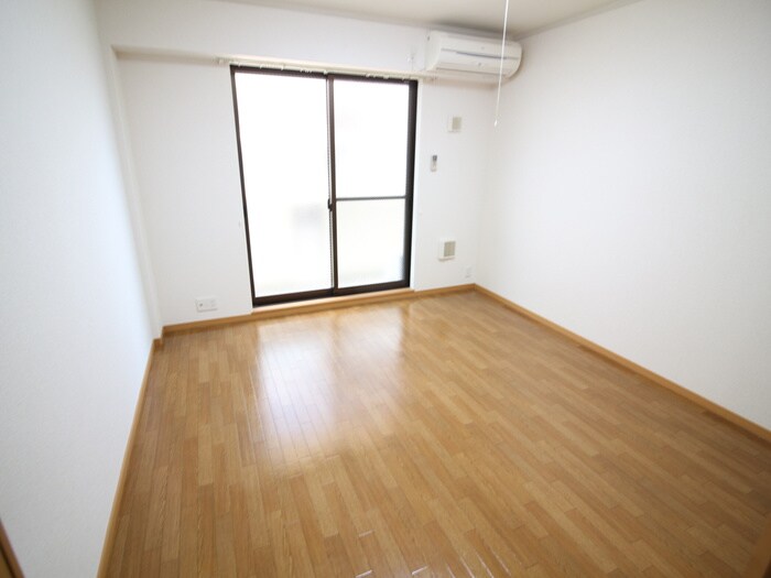 エテルノ昆陽Ⅲの物件内観写真