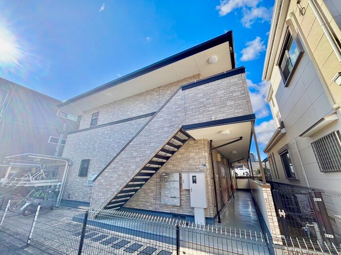 エテルノ昆陽Ⅲの物件外観写真