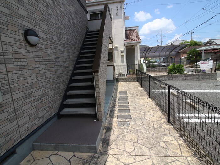 エテルノ昆陽Ⅲの物件外観写真