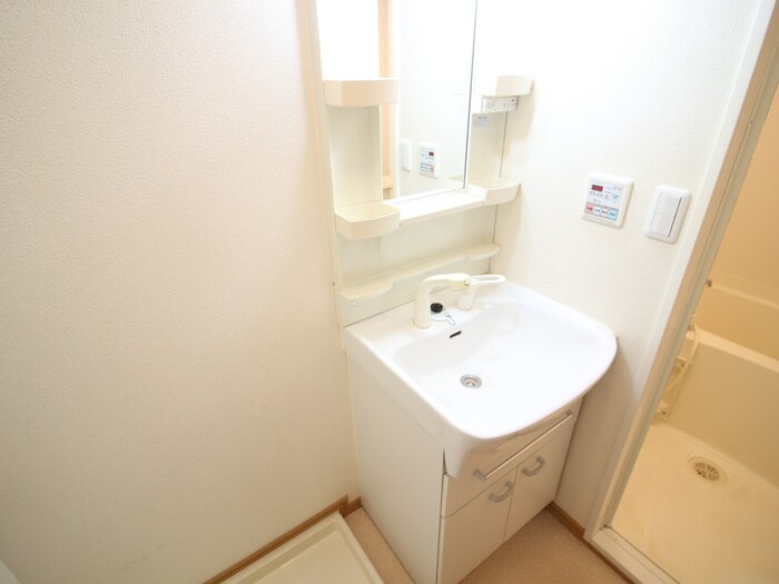 エテルノ昆陽Ⅲの物件内観写真