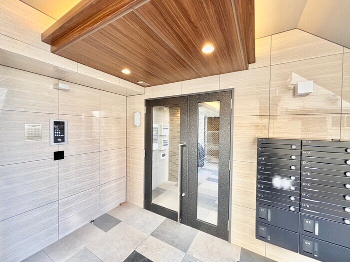 エヌエムキャトフヴァンサンクの物件外観写真