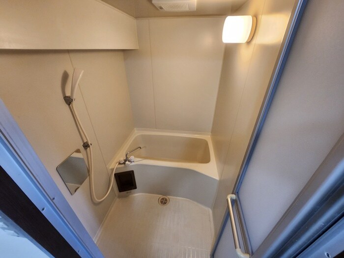 コンプリーション１の物件内観写真