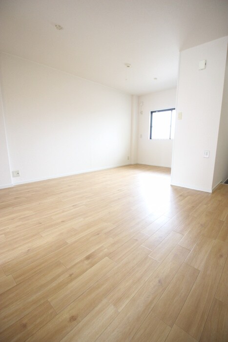 メゾンド－ル忍ヶ丘の物件内観写真