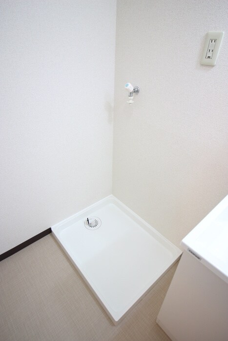 メゾンド－ル忍ヶ丘の物件内観写真