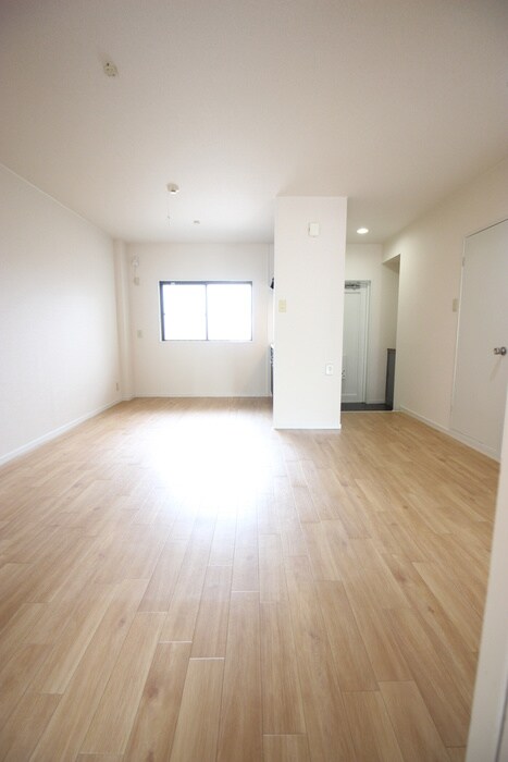 メゾンド－ル忍ヶ丘の物件内観写真