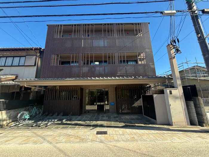 雅長岡京の物件外観写真