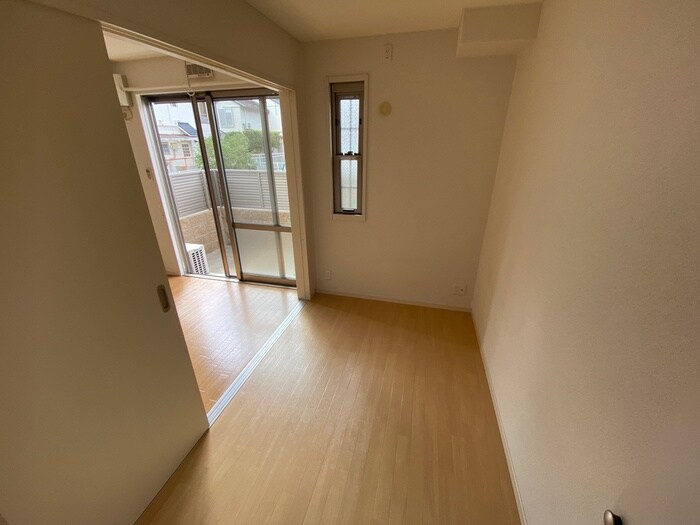 ルイ　エ　レイの物件内観写真