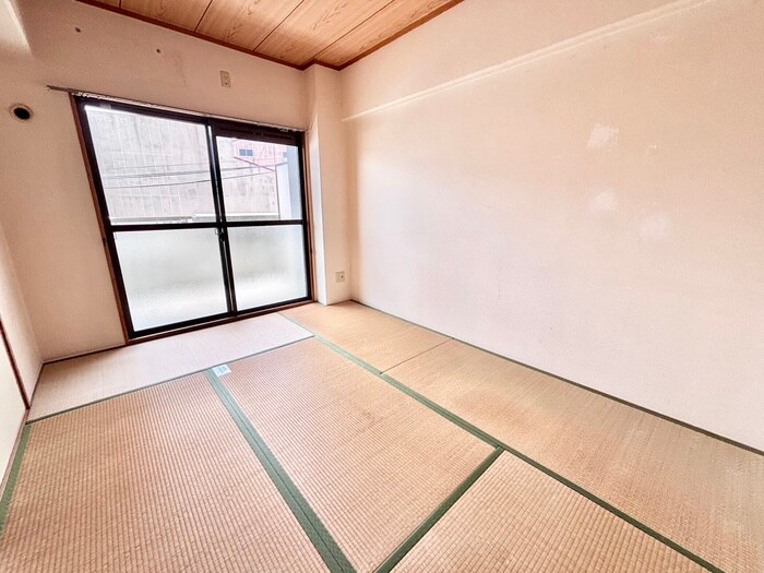 ヴィルヌ－ブ・エストの物件内観写真