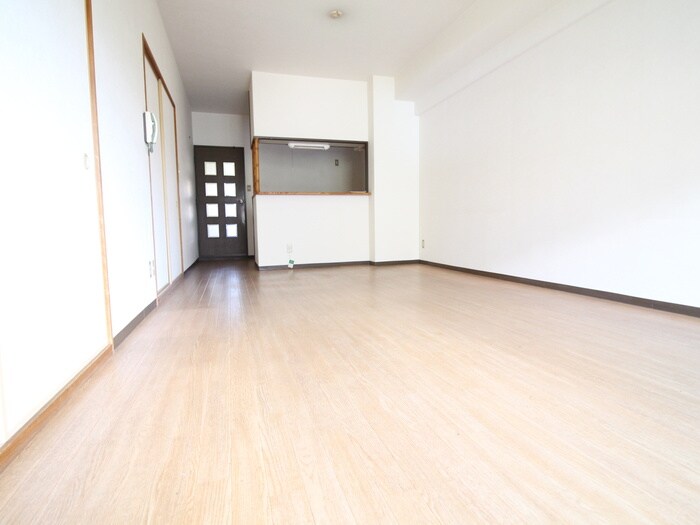 ヴィルヌ－ブ・エストの物件内観写真