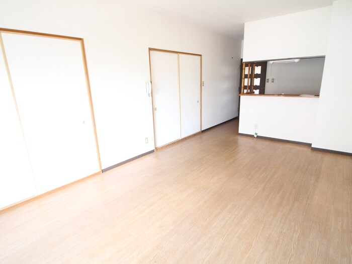 ヴィルヌ－ブ・エストの物件内観写真