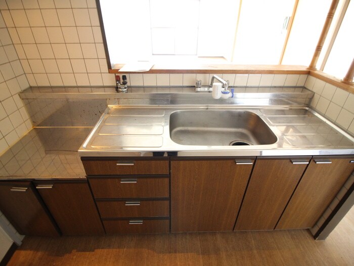 ヴィルヌ－ブ・エストの物件内観写真