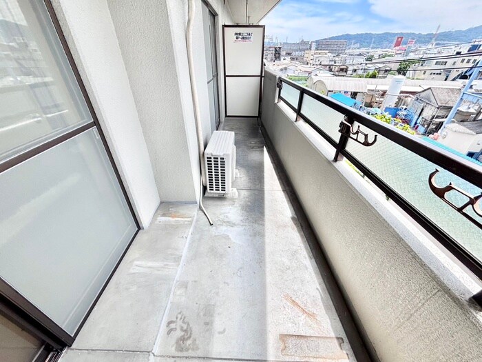 ヴィルヌ－ブ・エストの物件内観写真