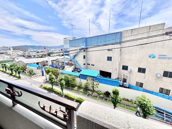 ヴィルヌ－ブ・エストの物件内観写真