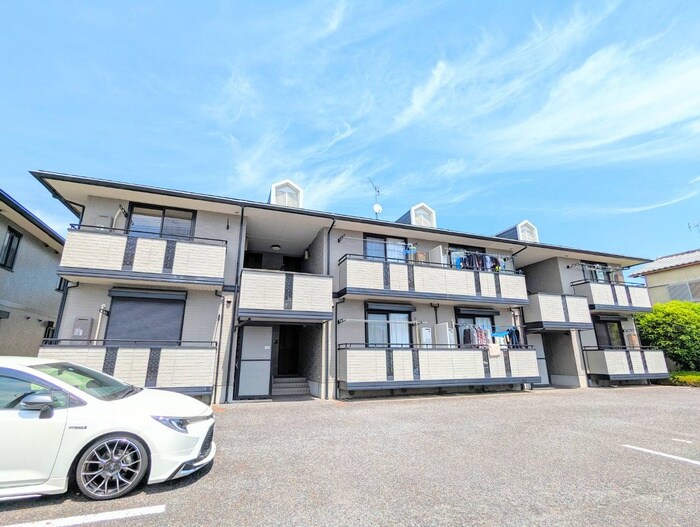 リヴェールの物件外観写真