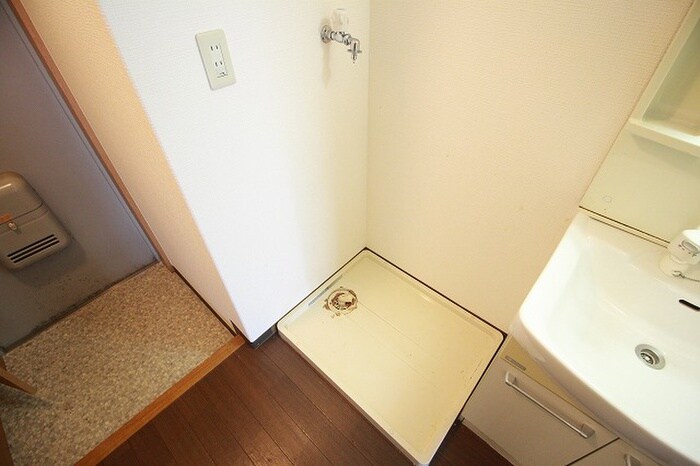 ヴィアーレ四条大宮の物件内観写真