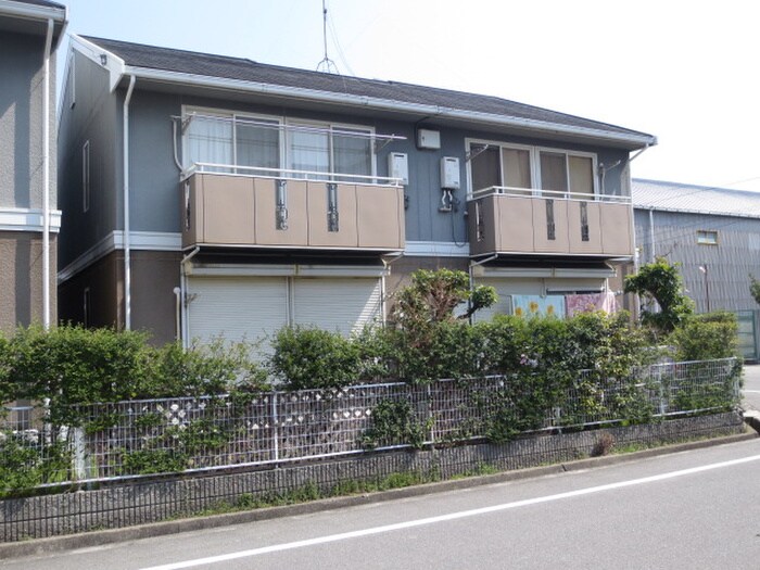 Ｋ・エステ－トビュ－ラ－Ａ棟の物件外観写真