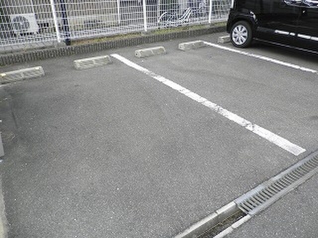 Ｋ・エステ－トビュ－ラ－Ａ棟の物件外観写真