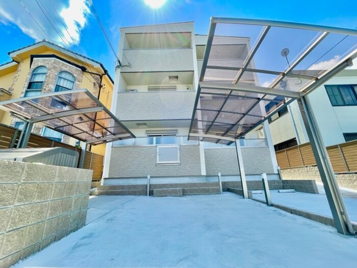 クリエオーレ明和の物件外観写真