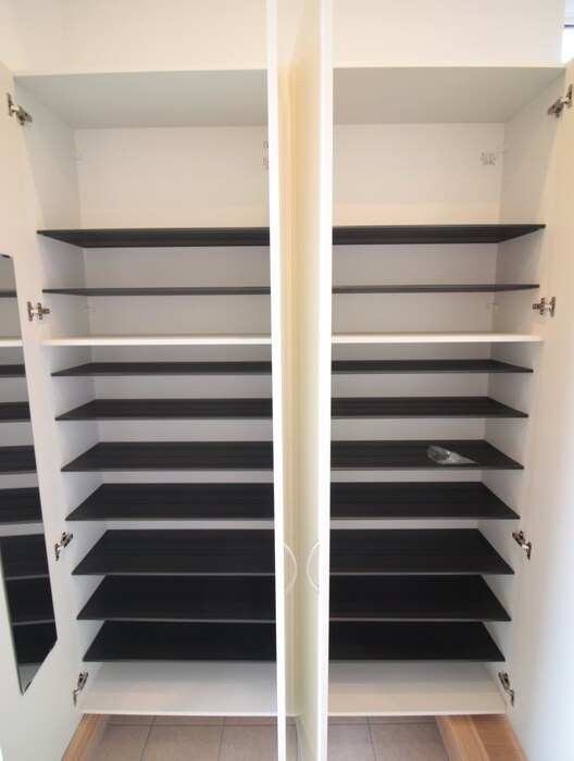 向日市上植野町戸建１の物件内観写真