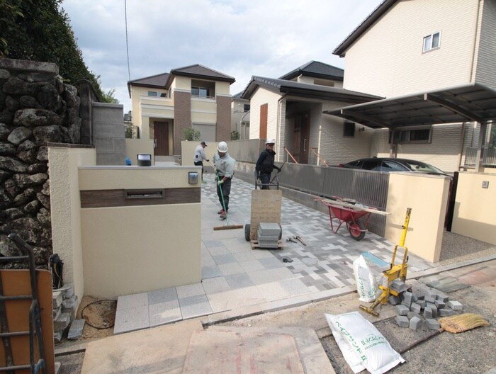 向日市上植野町戸建１の物件外観写真