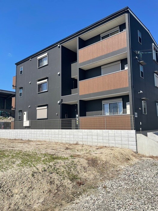 シエルグランデ招提元町Ⅱの物件外観写真