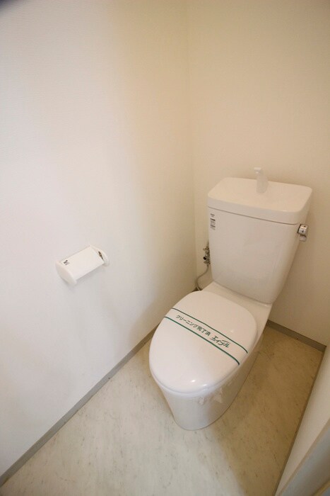 四條畷市米崎町貸家の物件内観写真