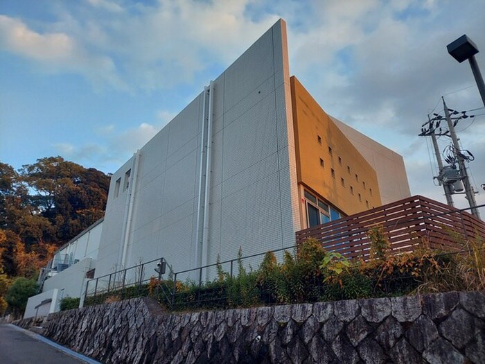 マインズ・コム高槻天神の物件外観写真